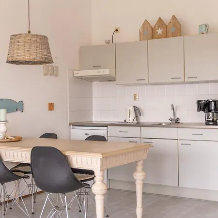 44 דירה קלאנטסהוך